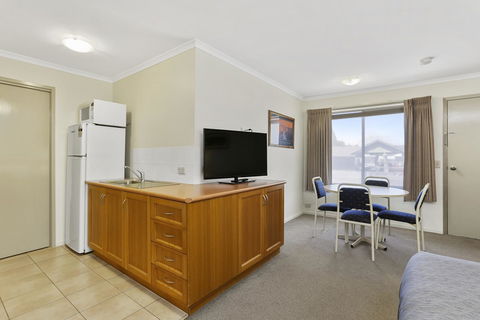 Comfort Inn Warrnambool International - Rent Accommodation 31