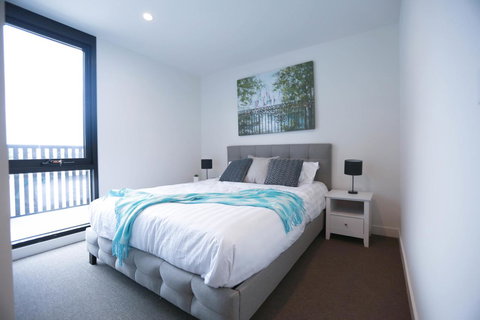 Box Hill 2 Bedroom Apt (La Maison) 02 - Rent Accommodation 5
