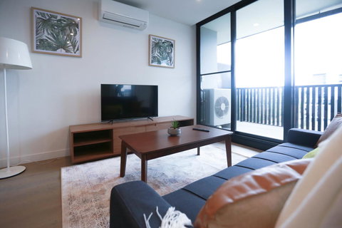 Box Hill 2 Bedroom Apt (La Maison) 02 - Rent Accommodation 2