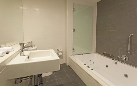 Causeway 353 Hotel - Rent Accommodation 29