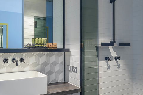 Peppers Docklands - Rent Accommodation 26