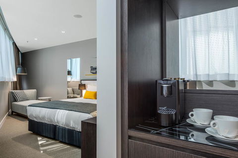 Peppers Docklands - Rent Accommodation 16