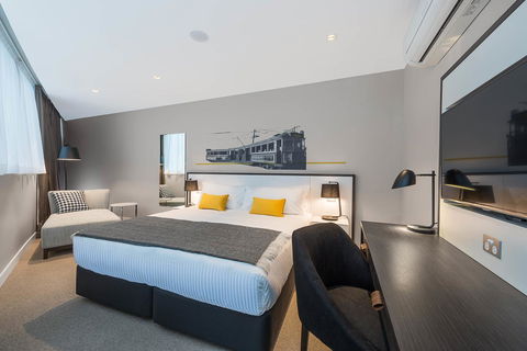 Peppers Docklands - Rent Accommodation 5