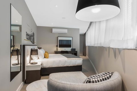 Peppers Docklands - Rent Accommodation 14