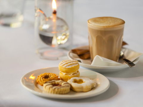 Hotel Grand Chancellor Melbourne - Rent Accommodation 37