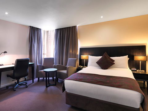 Hotel Grand Chancellor Melbourne - Rent Accommodation 11