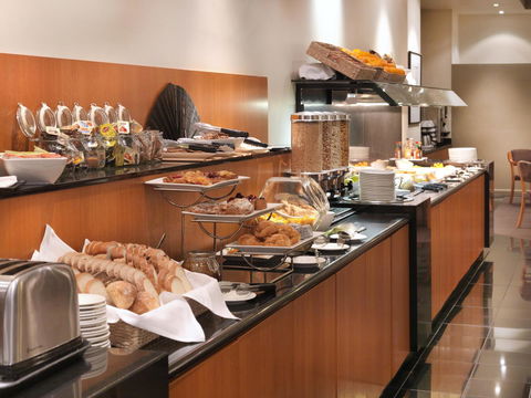 Hotel Grand Chancellor Melbourne - Rent Accommodation 42
