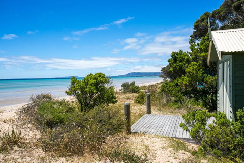 Cute Cottage On Cain - Beach At End Of Street - Rent Accommodation 20
