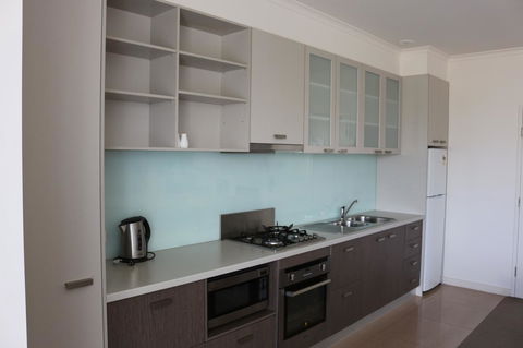 Bairnsdale International - Rent Accommodation 13