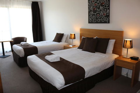Bairnsdale International - Rent Accommodation 28