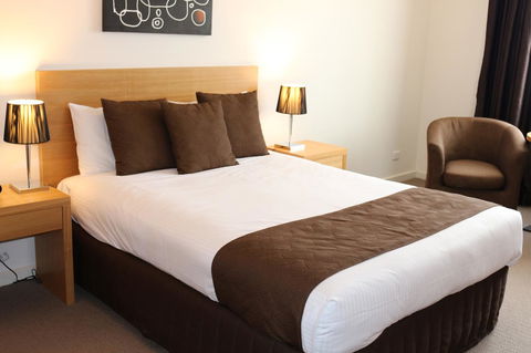 Bairnsdale International - Rent Accommodation 32