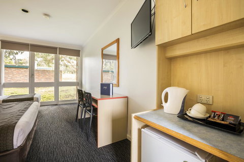 Burvale Hotel - Rent Accommodation 34