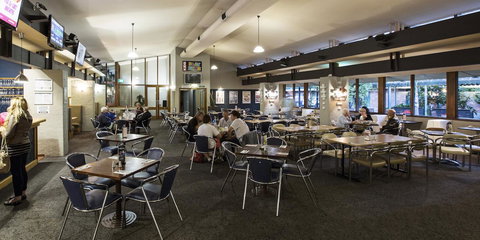 Burvale Hotel - Rent Accommodation 20