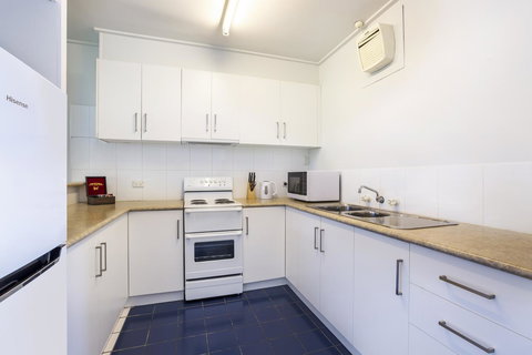Burvale Hotel - Rent Accommodation 32