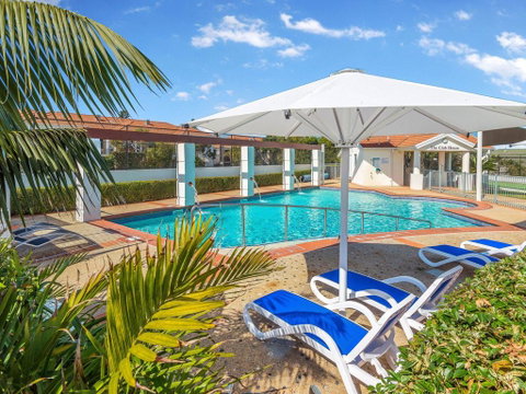 The Sands 51 - A Beach Escape - Rent Accommodation 0