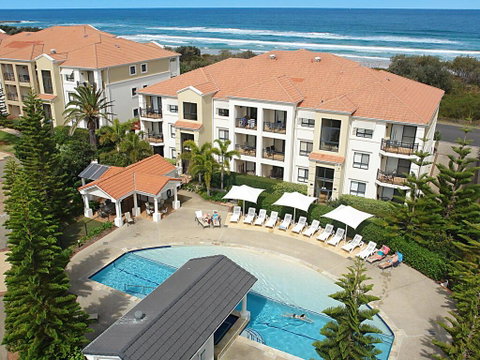 The Sands Unit 3 At 20 Pacific Parade Yamba Ocean View - Rent Accommodation 1