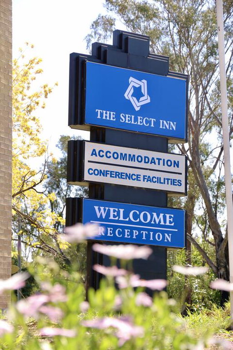 The Select Inn Penrith - Rent Accommodation 3