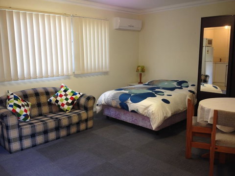 Thornleigh Garden View, Comfortable & Tranquil - Rent Accommodation 1