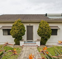 Time to Unwind - old style charm - Rent Accommodation