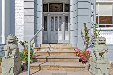 Waratah On York - Rent Accommodation 2