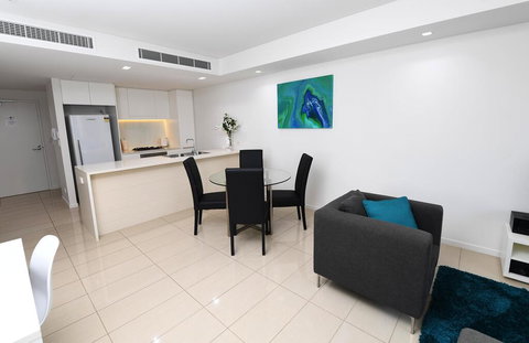 WATERFRONT DARWIN TROPICAL GEM - Rent Accommodation 2