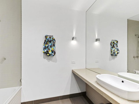 WATERFRONT TWO - Position Perfect , , , NEW LISTING 2019, , ,  - Rent Accommodation 3