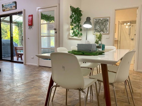 Sunryes Beach House - Rent Accommodation 15
