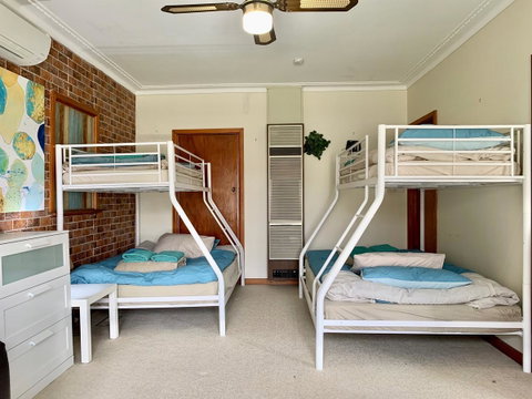 Sunryes Beach House - Rent Accommodation 9