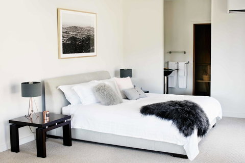 Polperro Villas - Rent Accommodation 15