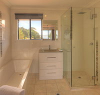 Dolphin Waters - Rent Accommodation