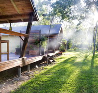 Airlie Beach Eco Cabins - Rent Accommodation