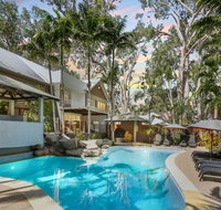 Paradise On The Beach Resort - Rent Accommodation
