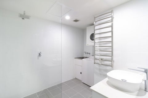 The White House Port Douglas - Rent Accommodation 30
