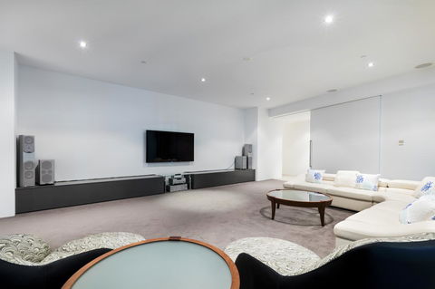 Q1 Resort & Spa - Official - Rent Accommodation 41