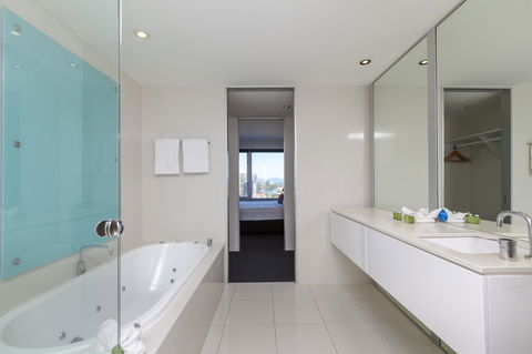 Q1 Resort & Spa - Official - Rent Accommodation 1