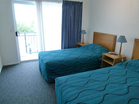 Madison Ocean Breeze Apartments - Rent Accommodation 30