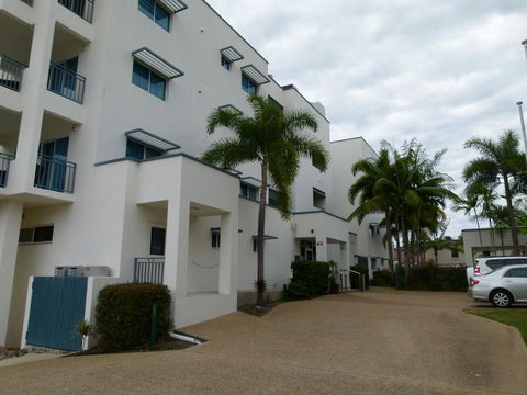Madison Ocean Breeze Apartments - Rent Accommodation 8