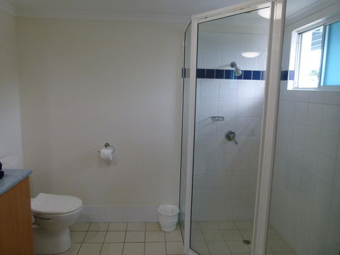 Madison Ocean Breeze Apartments - Rent Accommodation 35