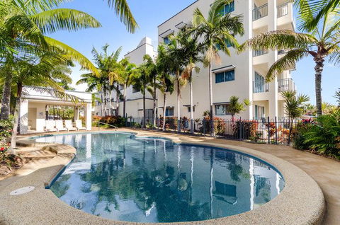 Madison Ocean Breeze Apartments - Rent Accommodation 0