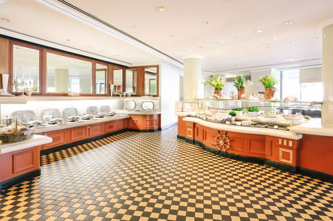 Stamford Plaza Brisbane - Rent Accommodation 27