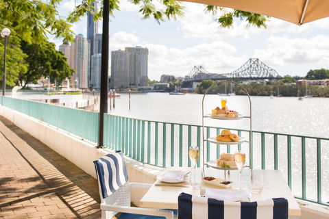 Stamford Plaza Brisbane - Rent Accommodation 16