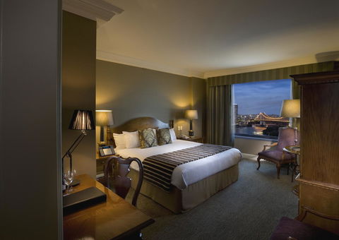 Stamford Plaza Brisbane - Rent Accommodation 7