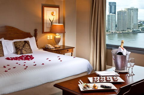 Stamford Plaza Brisbane - Rent Accommodation 31