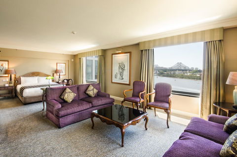 Stamford Plaza Brisbane - Rent Accommodation 21