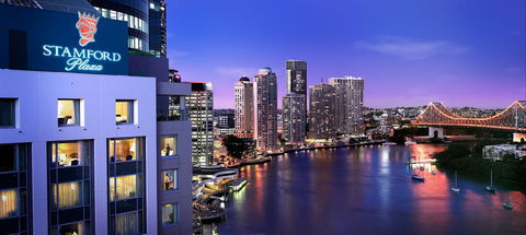 Stamford Plaza Brisbane - Rent Accommodation 0