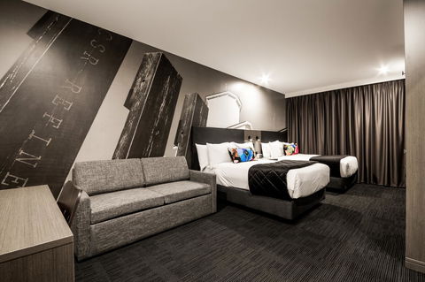 Sage Hotel James Street - Rent Accommodation 12