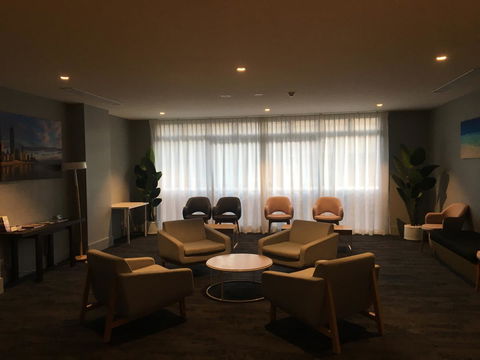 Woodroffe Hotel - Rent Accommodation 5