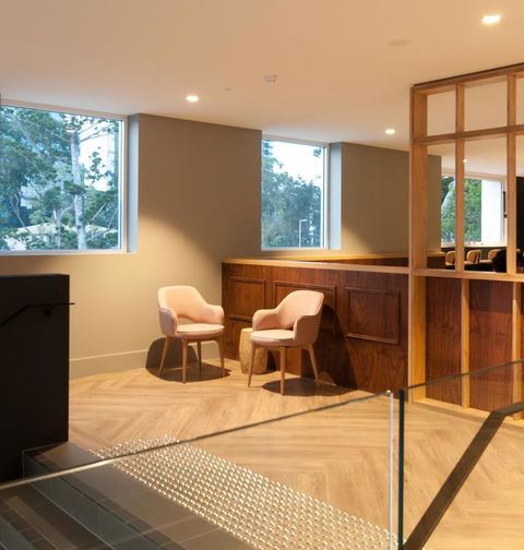 Woodroffe Hotel - Rent Accommodation 24
