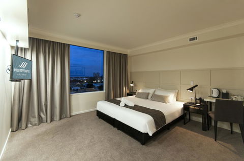 Woodroffe Hotel - Rent Accommodation 11