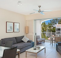 5231 BEACH CLUB PENTHOUSE - Rent Accommodation